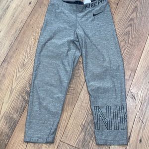 ❄️Nike Pro  Dri-Fit Leggings Size Small